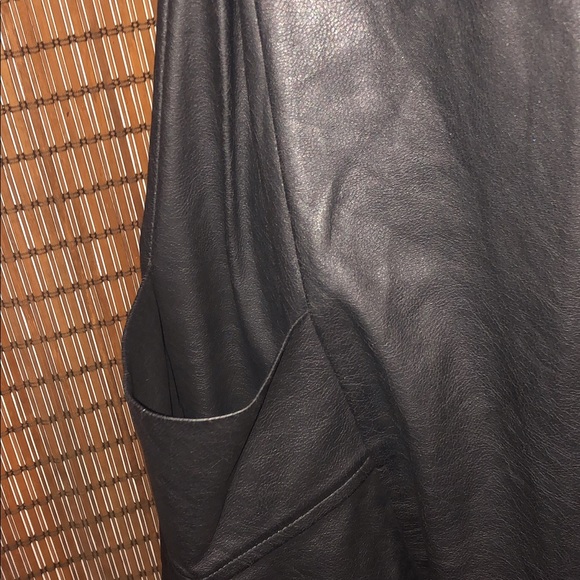 💥BCBGMAXAZRIA EMILE BLACK FAUX LEATHER DRESS - Picture 3 of 8
